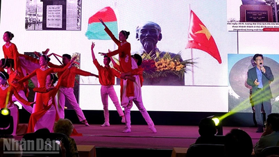 Ho-Chi-Minh-Stadt: Vorstellung der Werke des Musikers Nguyen Van Sanh