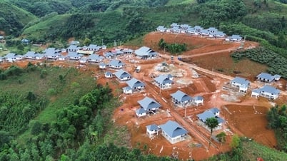 団結の力：仮設住宅解消への道のり、国全体が予定より早く「ゴールラインに到達」