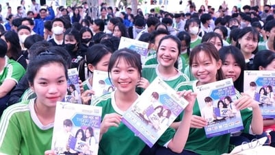 ホーチミン市のトゥーダウモット大学が2025年度の入学試験の点数を発表