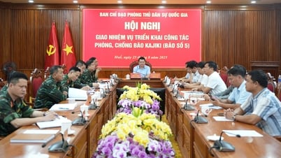 ឧបនាយករដ្ឋមន្ត្រី ត្រឹន ហុងហា៖ ដាច់ខាតមិនត្រូវប្រកាន់ ឬធ្វេសប្រហែសក្នុងការឆ្លើយតបនឹងព្យុះទី ៥
