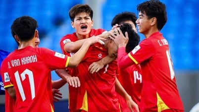 L'équipe vietnamienne U18 se prépare pour le tournoi international de la Coupe Eou de Séoul 2025