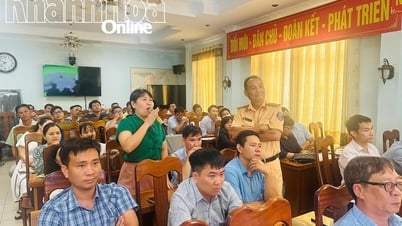 고등학생 및 교사를 위한 교통 안전 홍보