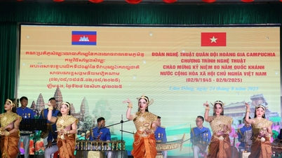 ラムドン省における交流と芸術公演「ベトナム・カンボジア友情」