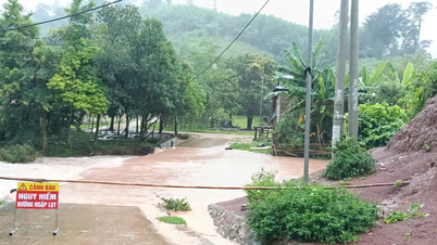 大雨により多くの地域で洪水や孤立が発生