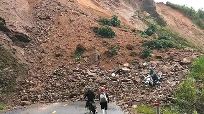 إشعار بتحويل حركة المرور بسبب انهيار أرضي على المنحدر الإيجابي في الكيلومتر 28+460، الطريق الإقليمي DT 177 (باك كوانج - شين مان)، بلدية نام ديتش