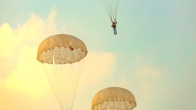 Trung Đoàn 910- Trường sĩ quan không quân thực hành huấn luyện nhảy dù năm 2025
