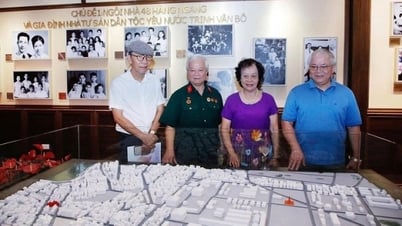 Historical site 48 Hang Ngang - 'Red address' in the heart of the capital