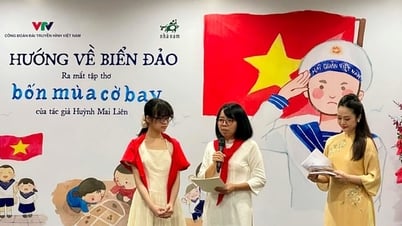 Tập thơ “Bốn mùa cờ bay” - hải trình Trường Sa neo mãi trong tim