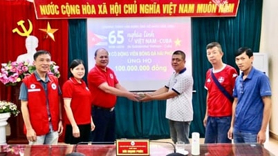 La Asociación de Aficionados al Fútbol de Hai Phong dona 100 millones de VND para apoyar al pueblo cubano