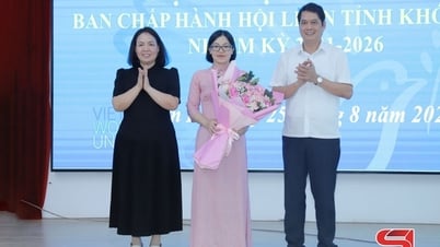 Ban Chấp hành Hội LHPN tỉnh Sơn La bầu Chủ tịch Hội LHPN tỉnh