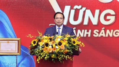 นายกรัฐมนตรี: การสร้างสถาบันและกฎหมายให้เป็น “ความก้าวหน้าครั้งยิ่งใหญ่” สร้างความได้เปรียบในการแข่งขันระดับชาติ
