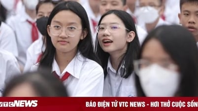 Nhiều trường học Hà Nội thông báo khẩn cho học sinh nghỉ học tránh ngập lụt