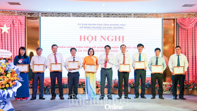នាយកដ្ឋានកសិកម្ម និងបរិស្ថាន លើកសរសើរសមូហភាព និងបុគ្គលកម្រិតខ្ពស់ចំនួន ៨៩នាក់។