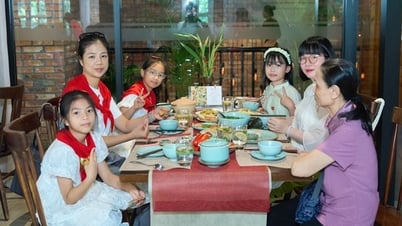 "Independence Day Meal" awakens historical memories
