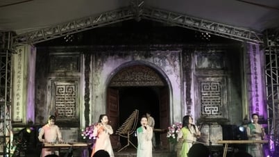 Art program “Beautiful Hanoi”: Spreading love of heritage through music