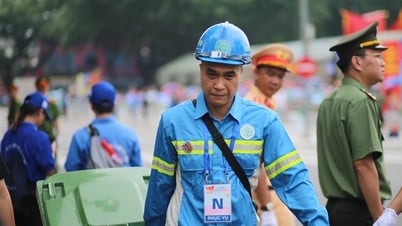 បុគ្គលិក​អនាម័យ​មិន​ប្រកាន់​នឹង​ការ​ខិត​ខំ​រក្សា​អនាម័យ​តាម​ដង​ផ្លូវ​នោះ​ទេ។