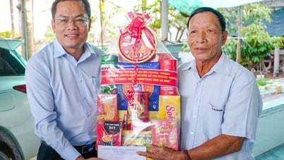 Phó Chủ tịch UBND tỉnh Ngô Vũ Thăng thăm, tri ân gia đình thương binh tại Đầm Dơi