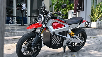ជិត​ម៉ូតូ​អគ្គិសនី Nuen Moto N1-S តម្លៃ ១៧០ លាន​នៅ​វៀតណាម