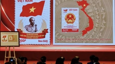 국경일 80주년 기념 우표 발행