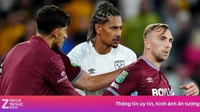 West Ham chạm đáy khủng hoảng, cầu thủ cãi nhau với CĐV