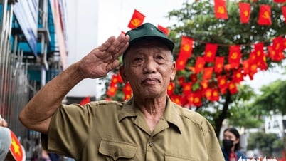 Veterano de 81 años: En nombre de mis compañeros caídos, fui a ver el desfile del 2 de septiembre y a admirar el hermoso país.