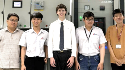 Französische Studenten kommen für ein Praktikum nach Ho-Chi-Minh-Stadt dank ... Google-Suche