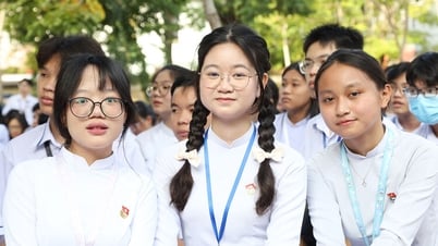アンザン省、学年度初めの過剰請求を避けるためのガイドライン文書を発行