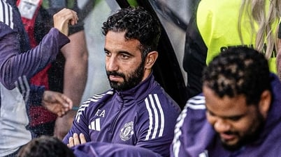 Ruben Amorim cay đắng dàn sao MU, dự báo ngày sa thải sắp đến