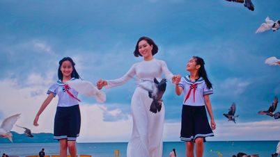 MV "베트남, 영광을 향해 나아가자":