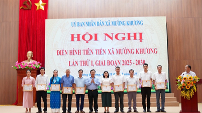 សង្កាត់ Trung Tam និងឃុំ Muong Khuong បានរៀបចំសន្និសីទសាមញ្ញលើកទីមួយ ដំណាក់កាល 2025-2030