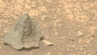 El rover Perseverance de la NASA descubre un misterioso 'casco' en Marte