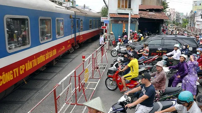 La ciudad de Ho Chi Minh gestionará por completo las pasarelas autoabiertas en las vías del tren.