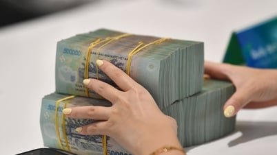 أصول 30 بنكا تصل إلى 21 تريليون دولار، أول بنك خاص يدخل "نادي التريليونات"