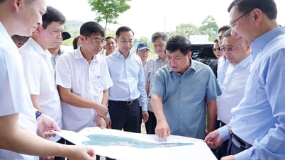 APEC 2027을 위한 프로젝트 및 작업을 3~6개월 전에 완료하도록 노력합니다.