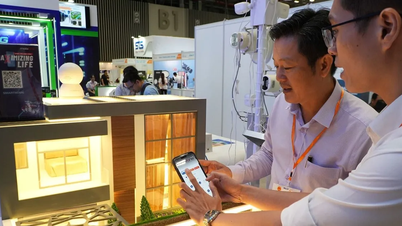 Data Business: Creating Value for Society, Opening Opportunities for Investors