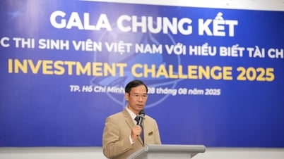 Sinh viên được cấp tiền thật để đầu tư chứng khoán