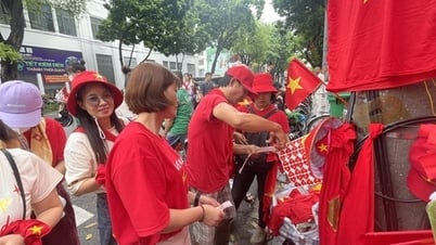 Рынок моды и аксессуаров становится ярким посланием любви к Отечеству