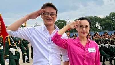 MC Hoai Anh VTV enthüllt herzerwärmende Momente hinter den Kulissen der zweiten Trainingseinheit