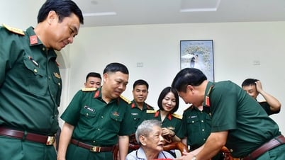 យោធភូមិភាគទី៤ ឧទ្ទិសកុសលផលបុណ្យដល់គ្រួសារអ្នកទទួលគោលនយោបាយ និងអ្នកមានគុណនៅខេត្ត Nghe An