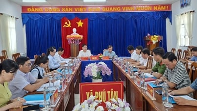 도당위원회 선전 및 대중동원부는 푸탄사 선전 및 대중동원 사업의 상황을 조사하고 파악했습니다.