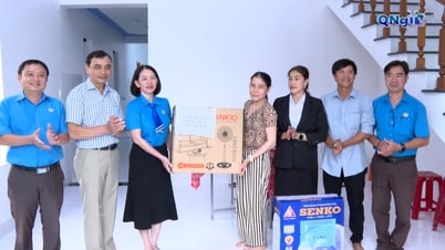 Handing over "Union Shelter" to workers in difficult circumstances
