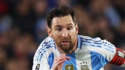 Messi xác nhận đấu trận cuối trên sân nhà ở Argentina, CĐV nài nỉ đừng chia tay