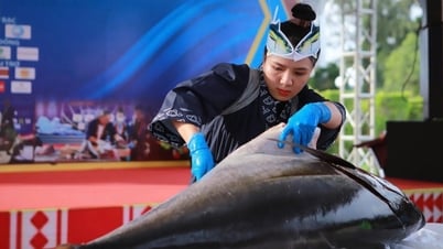 ทูน่าฟรี 5,000 จานสำหรับนักท่องเที่ยว