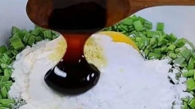 Đầu bếp bày cách làm món ăn ngon nhất từ ngồng tỏi giúp khỏe mạnh để đi chơi sớm khuya mừng Đại lễ, ấm áp cả tháng 7 âm