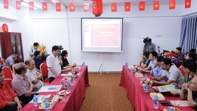 Difundir conocimiento a partir del fomento de la economía digital y la biblioteca electrónica comunitaria