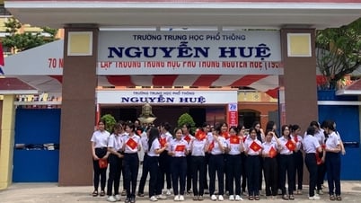 វិទ្យាល័យចំនួន 14 នៅ Dak Lak ភាគខាងកើតបានប្តូរឈ្មោះចាស់ ដកចេញនូវនិមិត្តសញ្ញាប្លែកៗ