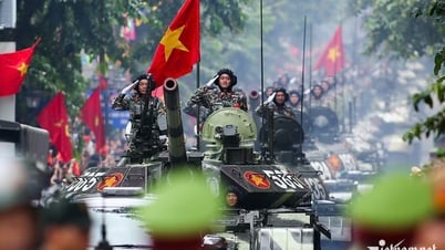 Khoảnh khắc lắng đọng, rung lên niềm tự hào của hàng triệu trái tim Việt