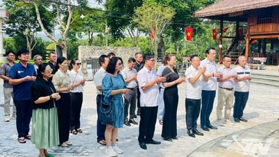 Đoàn công tác VTV8 về nguồn tại Di tích Trường dạy làm báo Huỳnh Thúc Kháng