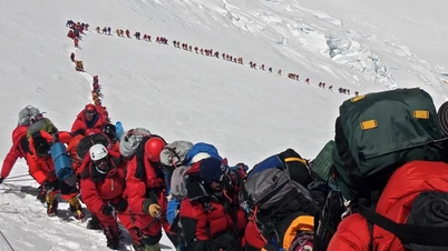 Bước ngoặt chuyển hướng ngành du lịch Everest