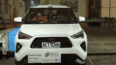 Toyota Yaris Cross mới đạt điểm an toàn cao ngang Mitsubishi Xforce